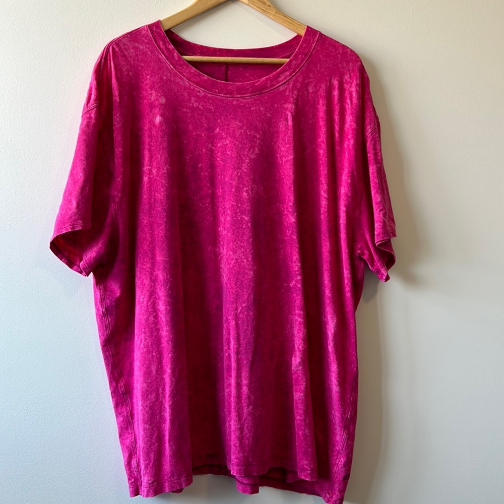 lululemon athletica Pink Short Sleeve Tee